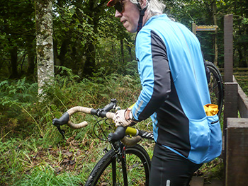 aldi cycle clothing