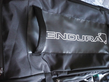 endura roller kit bag