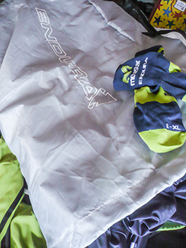 endura roller kit bag