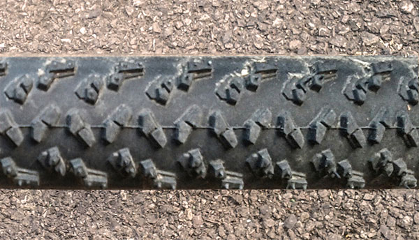 cyclocross tyre tread