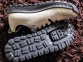 quoc pham weekend sneaker