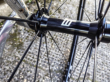 wheelsmith ascent - schwalbe one pro tubeless